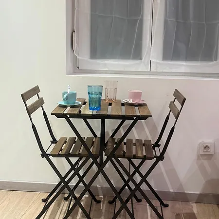 Christelle Apartamento Romilly-sur-Seine Exterior foto