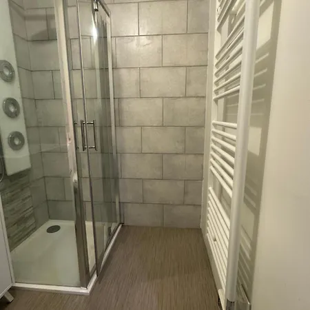 Christelle Apartamento Romilly-sur-Seine Exterior foto